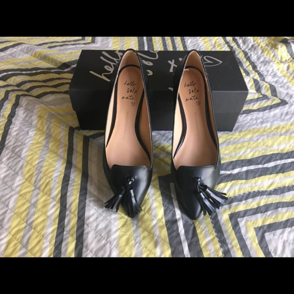Banana Republic Shoes - Banana Republic Flats